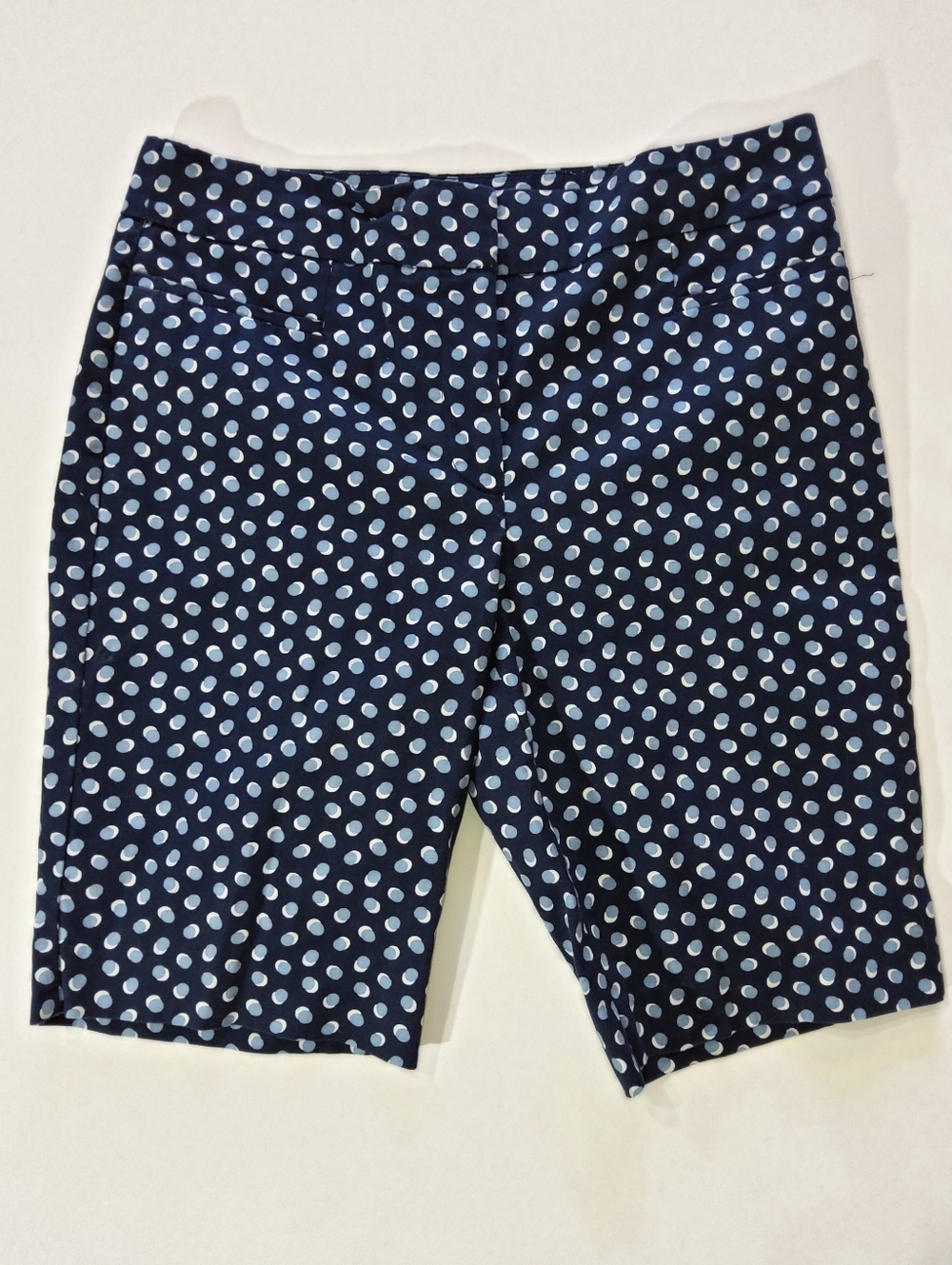 Ann Taylor Factory‎ Bermuda Shorts Womens Size 8 Navy Light Blue Geometric Dots